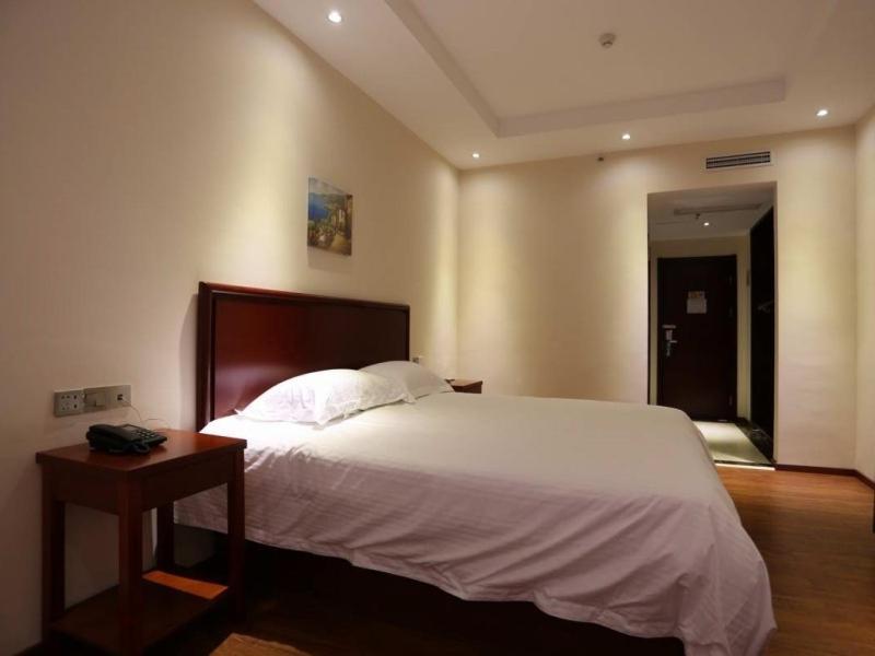 Greentree Inn Jiangxi Shangrao Wuyuan Bus Station Tang Village Express Hotel Екстериор снимка